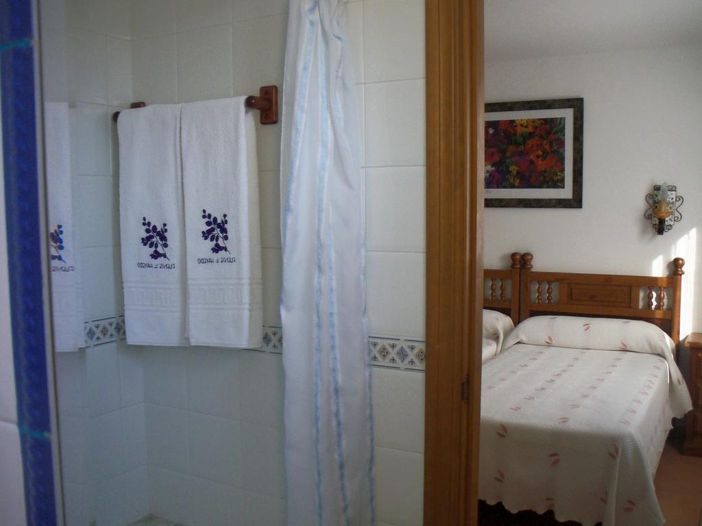 Hotel Fuente El Hayedo à San Vicente De La Barquera Chambre photo